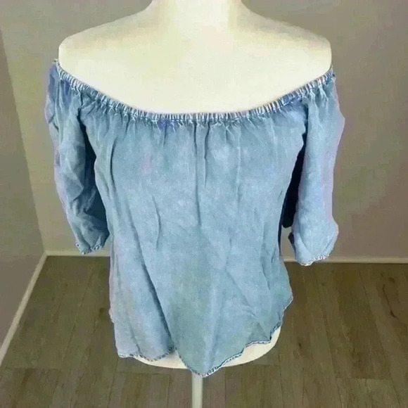 Tramp Light Blue Off The Shoulder Top Size Small - Picture 2 of 9